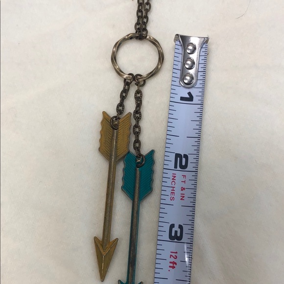 “Two Arrows” pendant necklace. - Picture 4 of 4